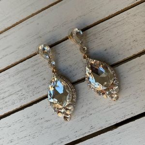 Crystal Teardrop Fashion Earrings